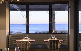 Akquaaa Boutique Hotel